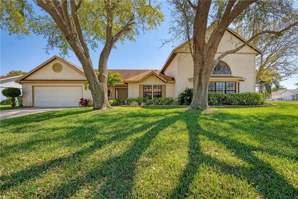 6931 32nd Avenue W Bradenton FL 34209