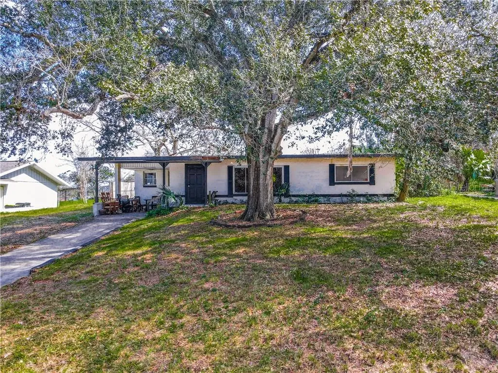 669 Anderson Street Clermont FL 34711