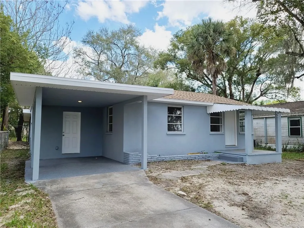5606 9th Street Zephyrhills FL 33542