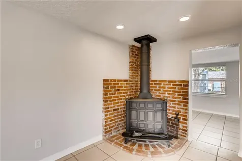 551 Iris Road Casselberry FL 32707