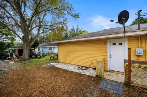 2562 25th Street Sarasota FL 34234