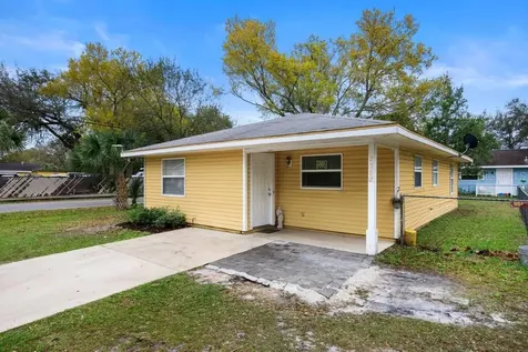 2562 25th Street Sarasota FL 34234