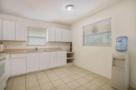 2562 25th Street Sarasota FL 34234