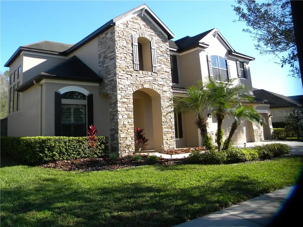 7909 Hampton Lake Drive Tampa FL 33647