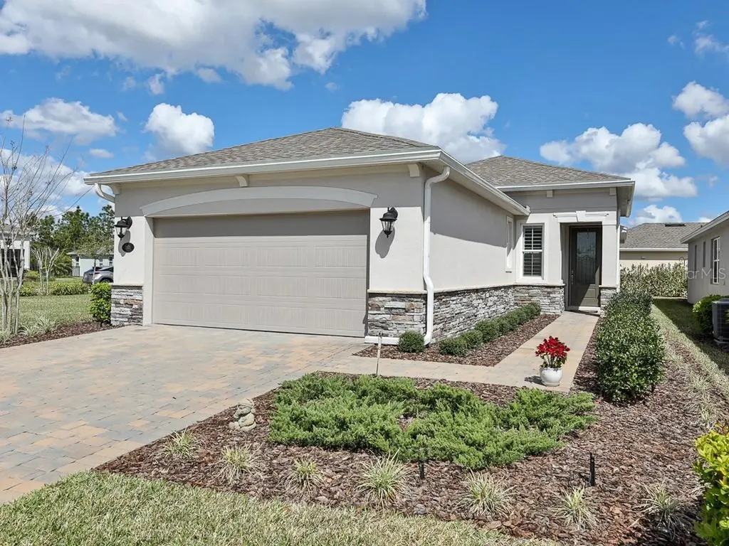 1071 Lincolnshire Drive Deland FL 32724