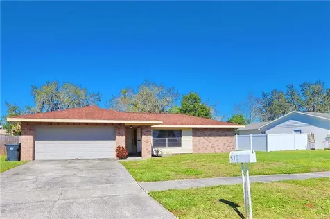 810 Crosswinds Drive Brandon FL 33511