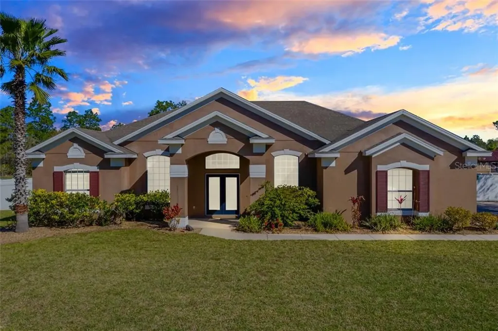 19107 Seaview Street Orlando FL 32833