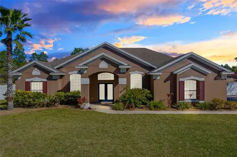 19107 Seaview Street Orlando FL 32833