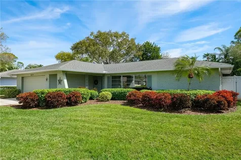 6659 Tanglewood Drive NE St Petersburg FL 33702