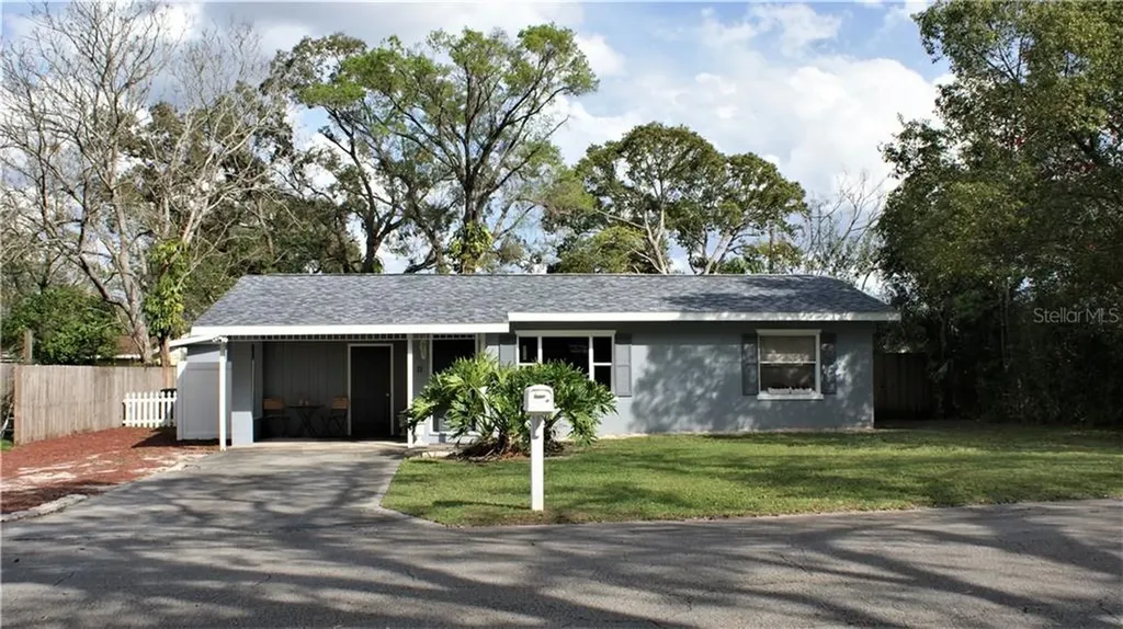 11 Sunshine Boulevard Deland FL 32724
