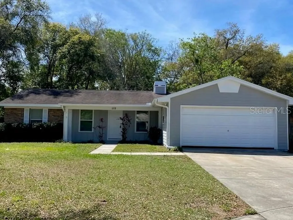 508 Siobhan Court Tampa FL 33613