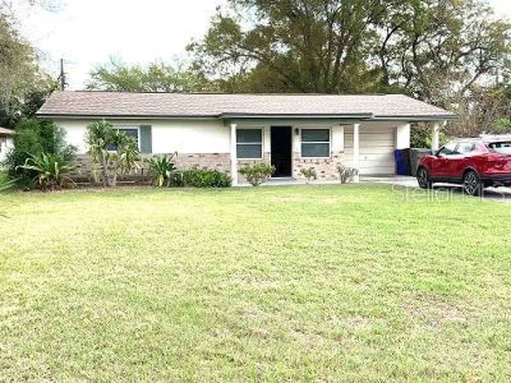 703 Cummings Court Kissimmee FL 34741