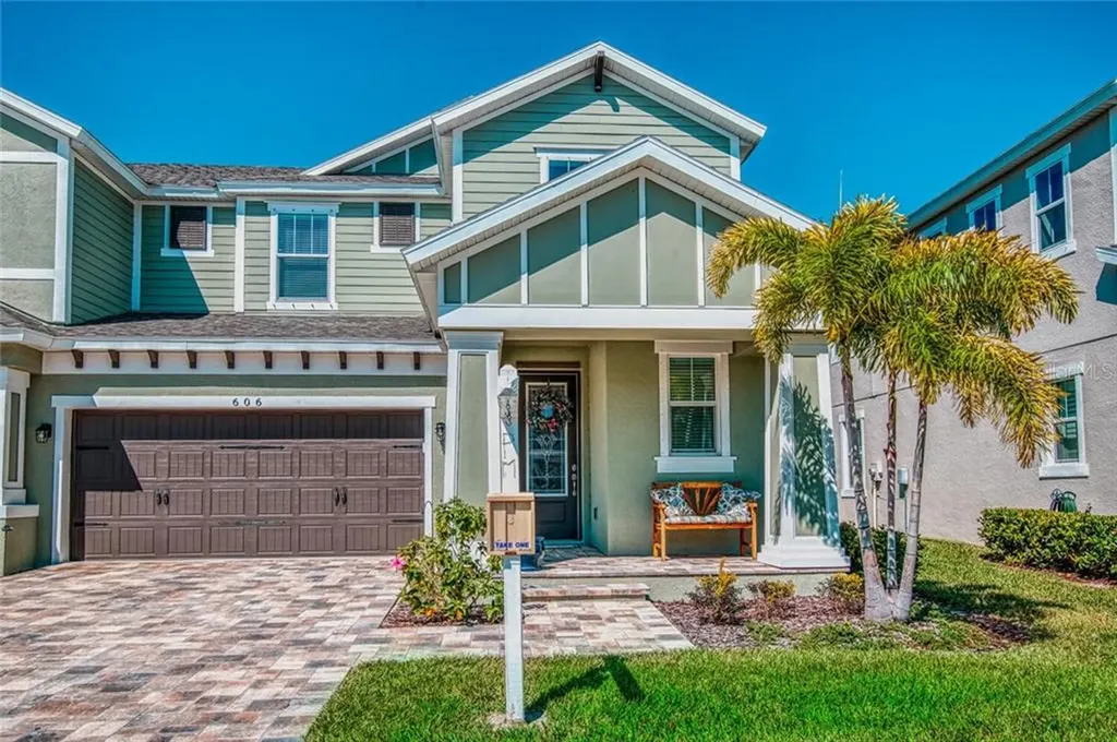 606 Ozona Village Drive Palm Harbor FL 34683