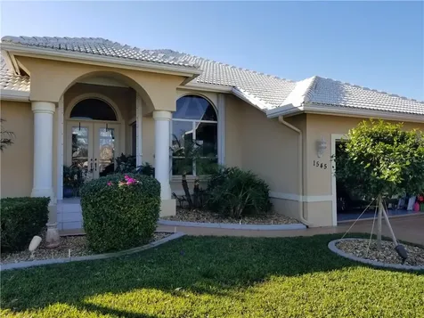 1545 Galleon Avenue Marco Island FL 34145