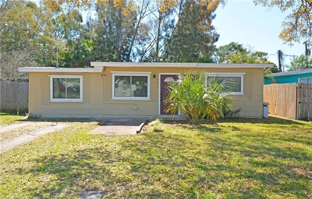 4820 73rd Avenue N Pinellas Park FL 33781