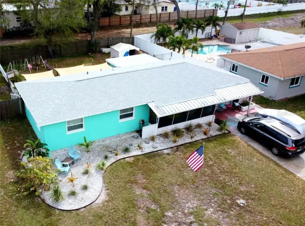 5590 34th Avenue N St Petersburg FL 33710