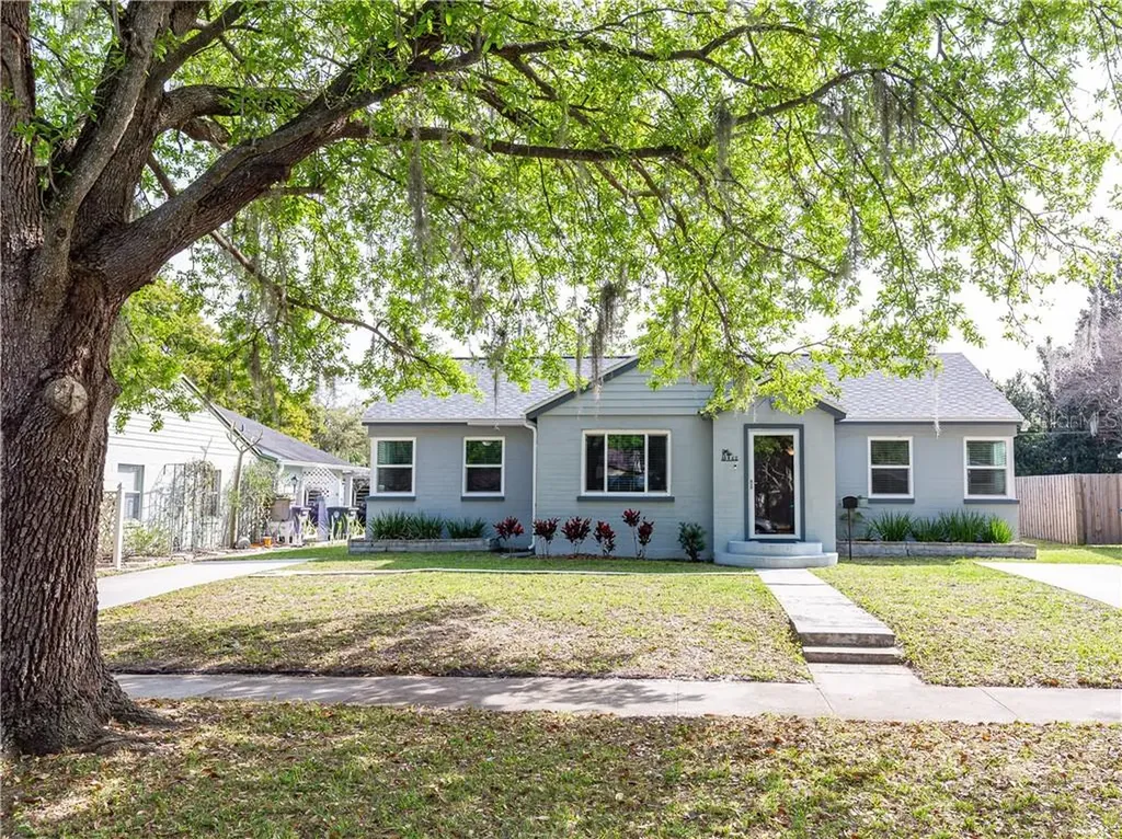 460 Lakeview Avenue Winter Park FL 32789
