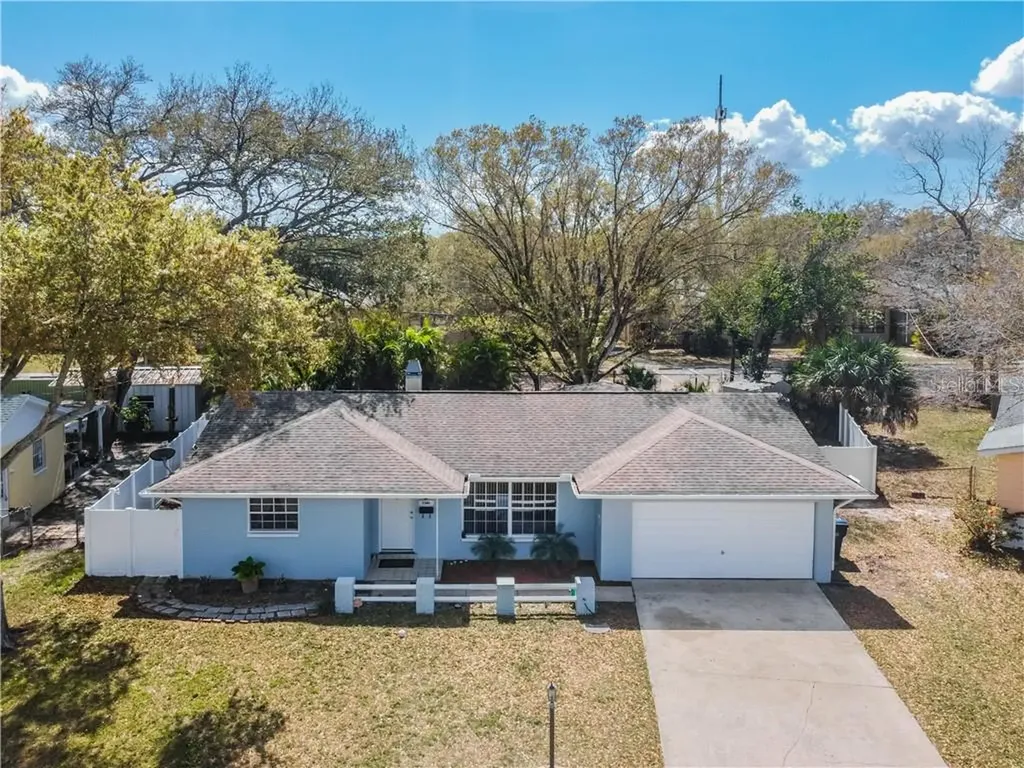 2340 Fern Place Tampa FL 33604