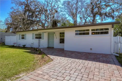 7019 Filbert Lane Tampa FL 33637