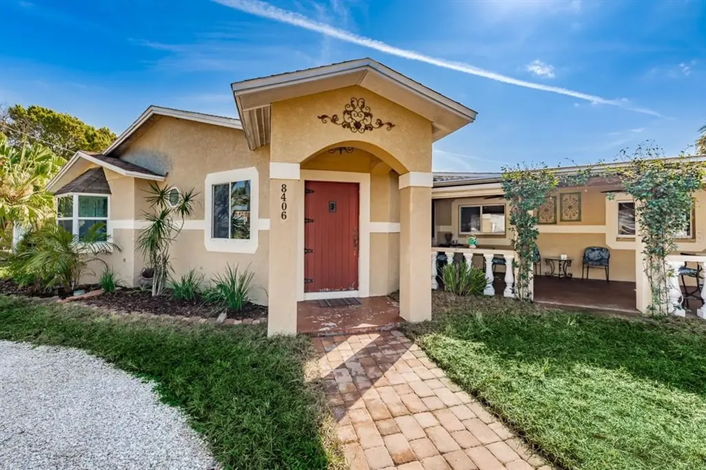 8406 Boxwood Drive Tampa FL 33615