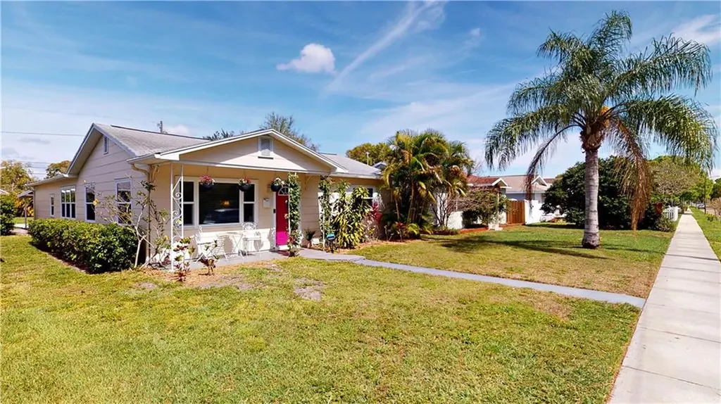 845 42nd Avenue N St Petersburg FL 33703