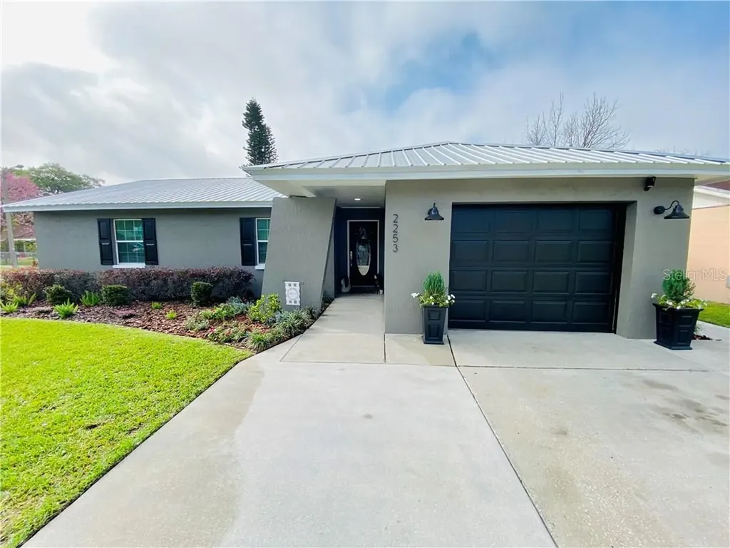2253 Ginger Way Lakeland FL 33801