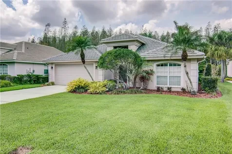 4421 Avenue Cannes Lutz FL 33558