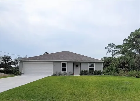 1827 Pierpoint Street North Port FL 34288