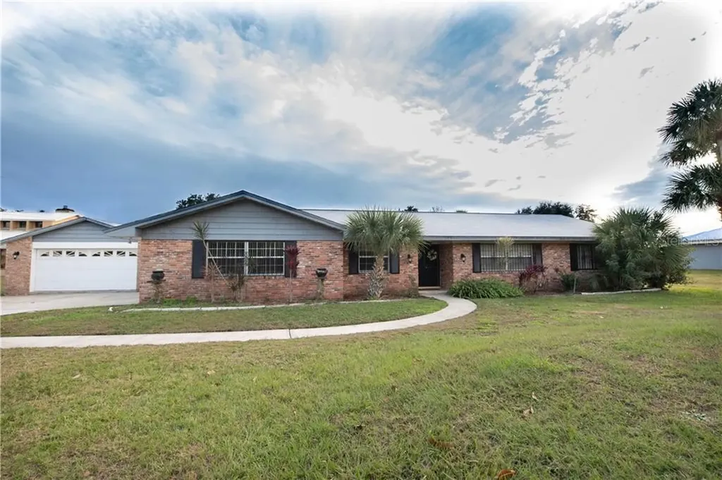 1782 W Virginia Drive Kissimmee FL 34744