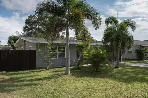 5937 Lords Avenue Sarasota FL 34231