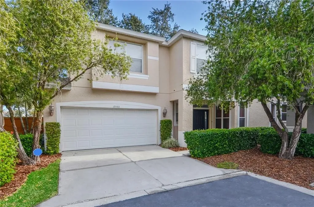 10503 Grayslake Court Tampa FL 33626