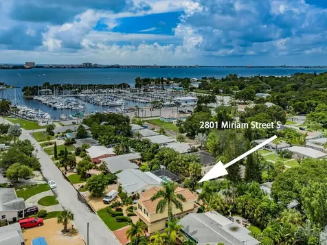 2801 Miriam Street S Gulfport FL 33711