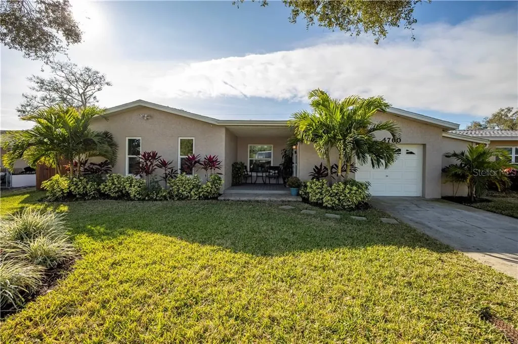 4760 49th Avenue N St Petersburg FL 33714