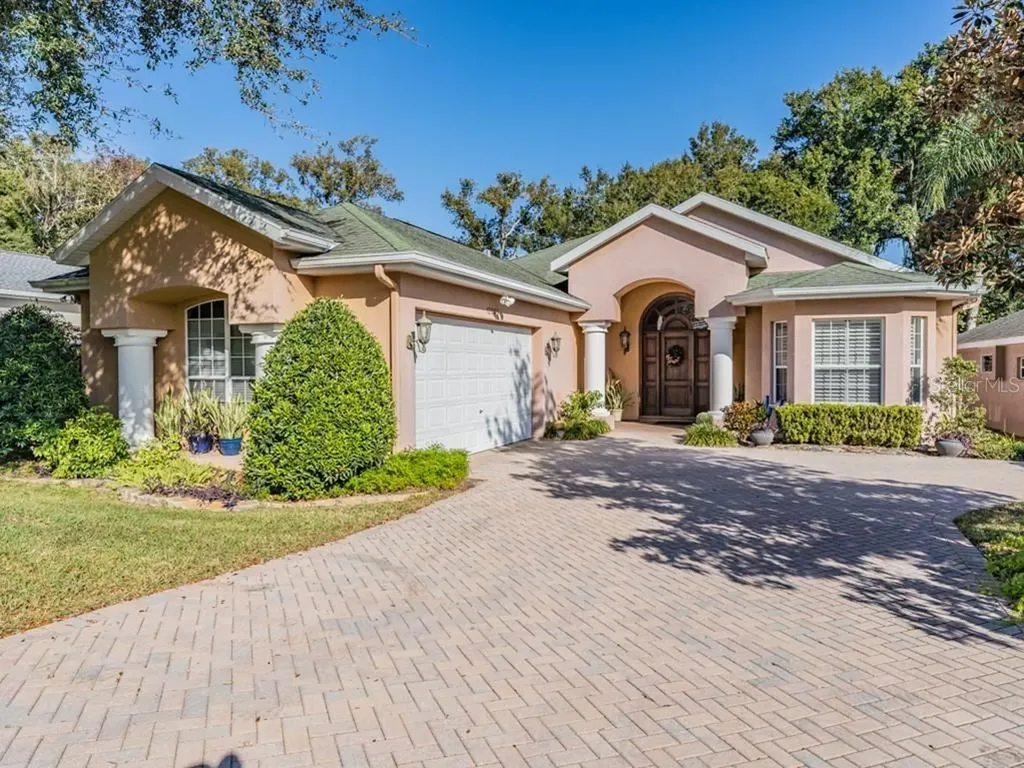12307 Forest Highlands Drive Dade City FL 33525