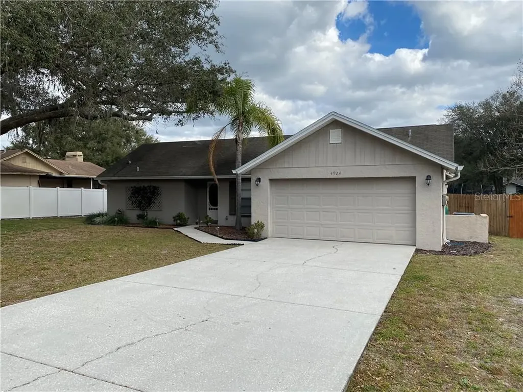4924 Gulfstream Place Land O Lakes FL 34639