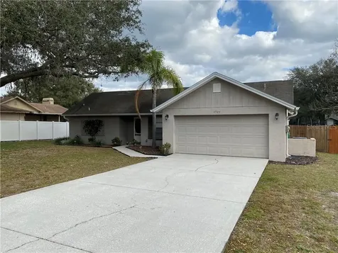 4924 Gulfstream Place Land O Lakes FL 34639