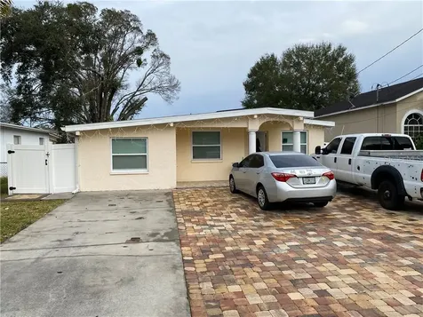 8017 N Clark Avenue Tampa FL 33614
