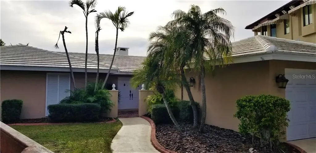 1716 Little Pointe Circle Sarasota FL 34231