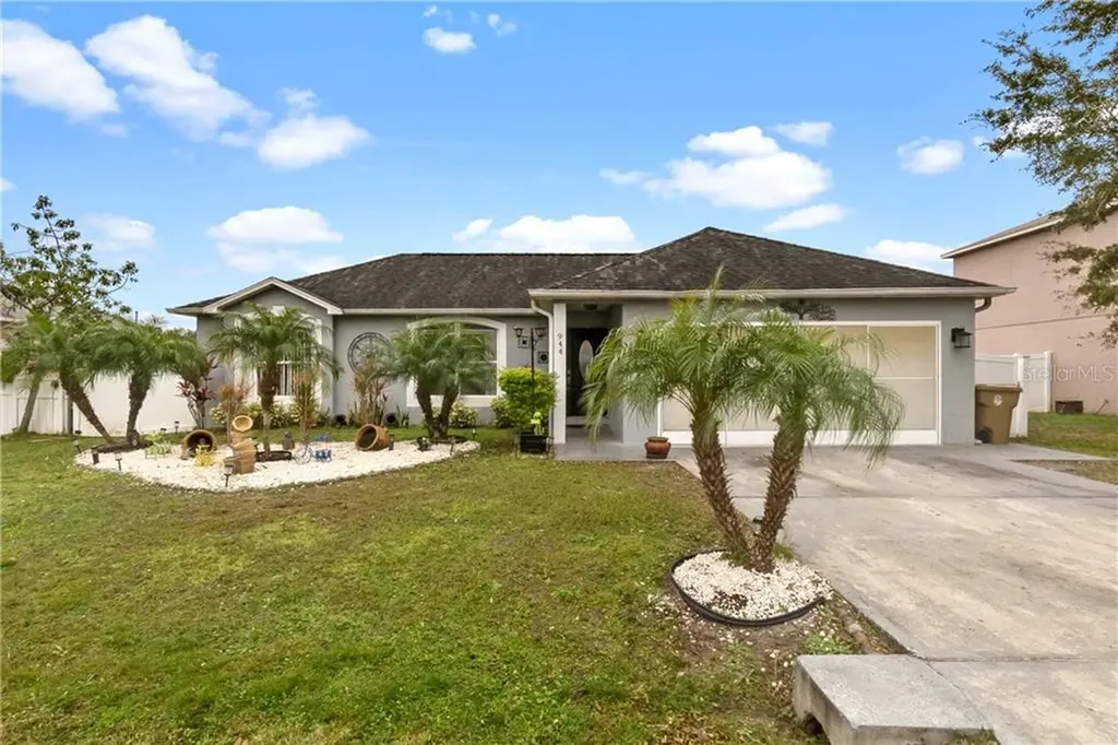 944 Gascony Court Kissimmee FL 34759