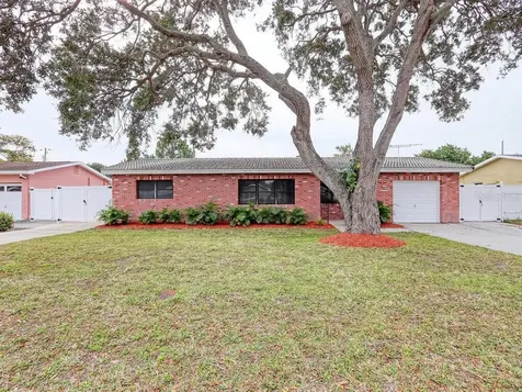 6710 32nd Avenue N St Petersburg FL 33710