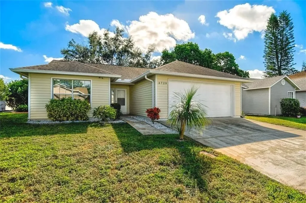 3729 39th Avenue W Bradenton FL 34205