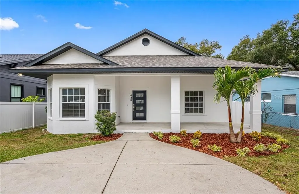 635 31st Avenue N St Petersburg FL 33704