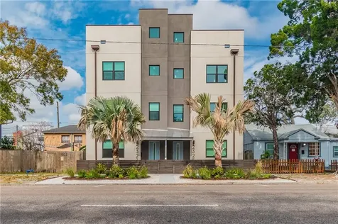 2327 1st Avenue S St Petersburg FL 33712