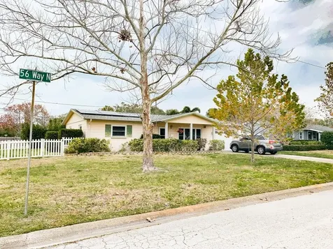2600 56th Way N St Petersburg FL 33710