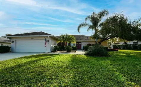 5520 Country Lakes Trail Sarasota FL 34243