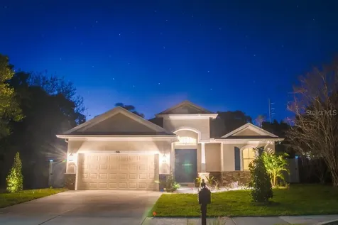 4827 Blue Jay Circle Palm Harbor FL 34683