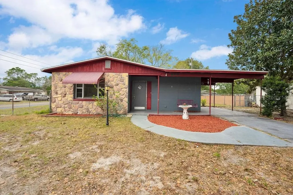 694 Caliente Way Altamonte Springs FL 32714