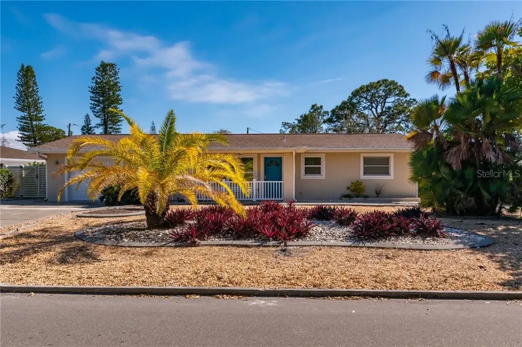 1712 Birchwood Street Sarasota FL 34231