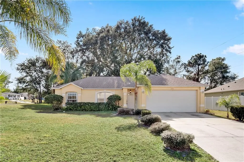 3195 Lynnhaven Street Deltona FL 32738