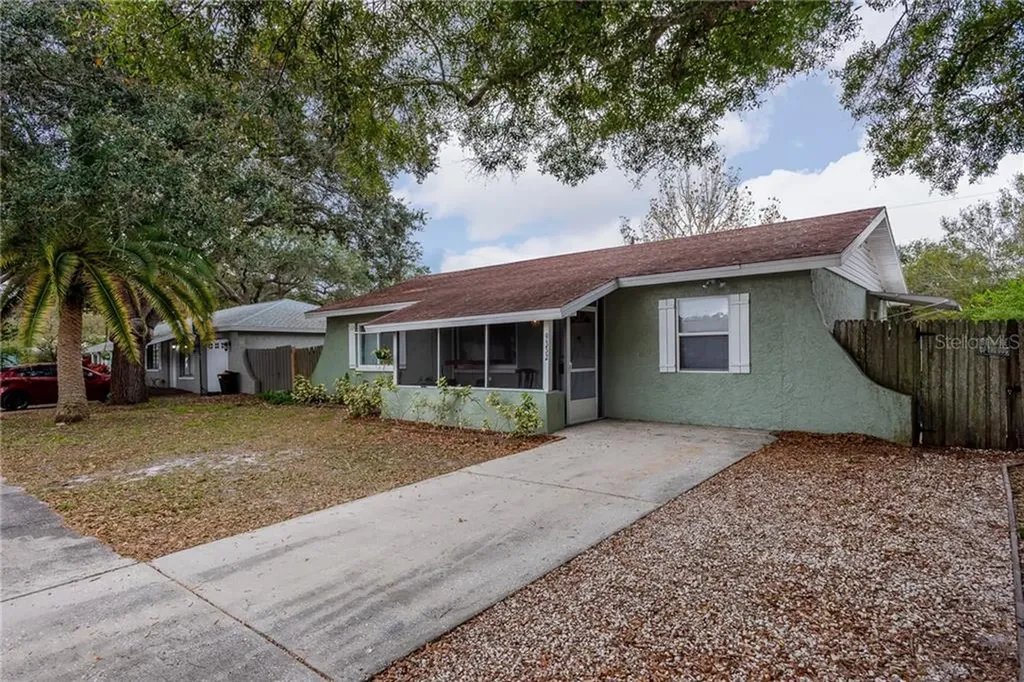 9332 92nd Avenue Seminole FL 33777